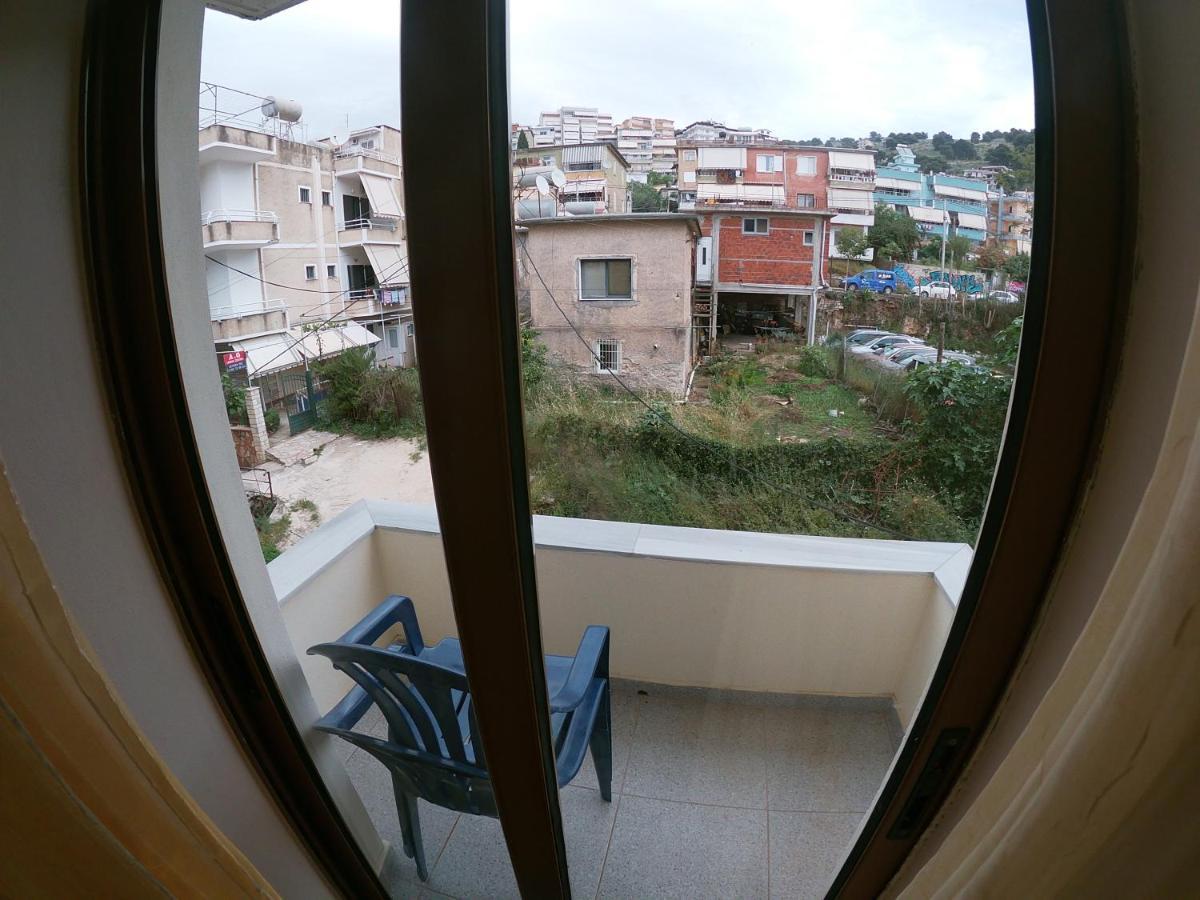 Central Condos Sarandë Buitenkant foto